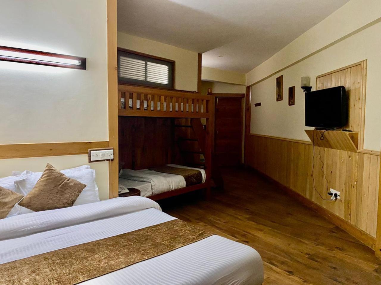 The Vashisht, Manali - A Four Star Luxury Hotel Exterior photo